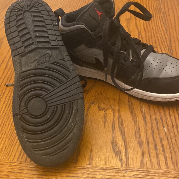 Kids Jordan’s - good used condition. - Picture 2 of 3